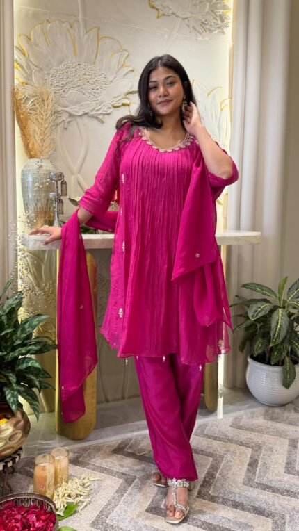 Pink Mul Chanderi Pleated Kurta Dupatta Set – CV400